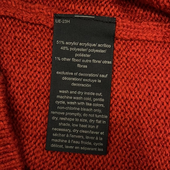 Heart Fair Isle Sweater NWT - Picture 5 of 5